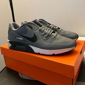 Nike air max golf shoes